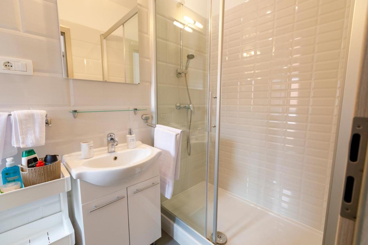 Apartment Grace, Feel At Home - Away From Home Split Extérieur photo