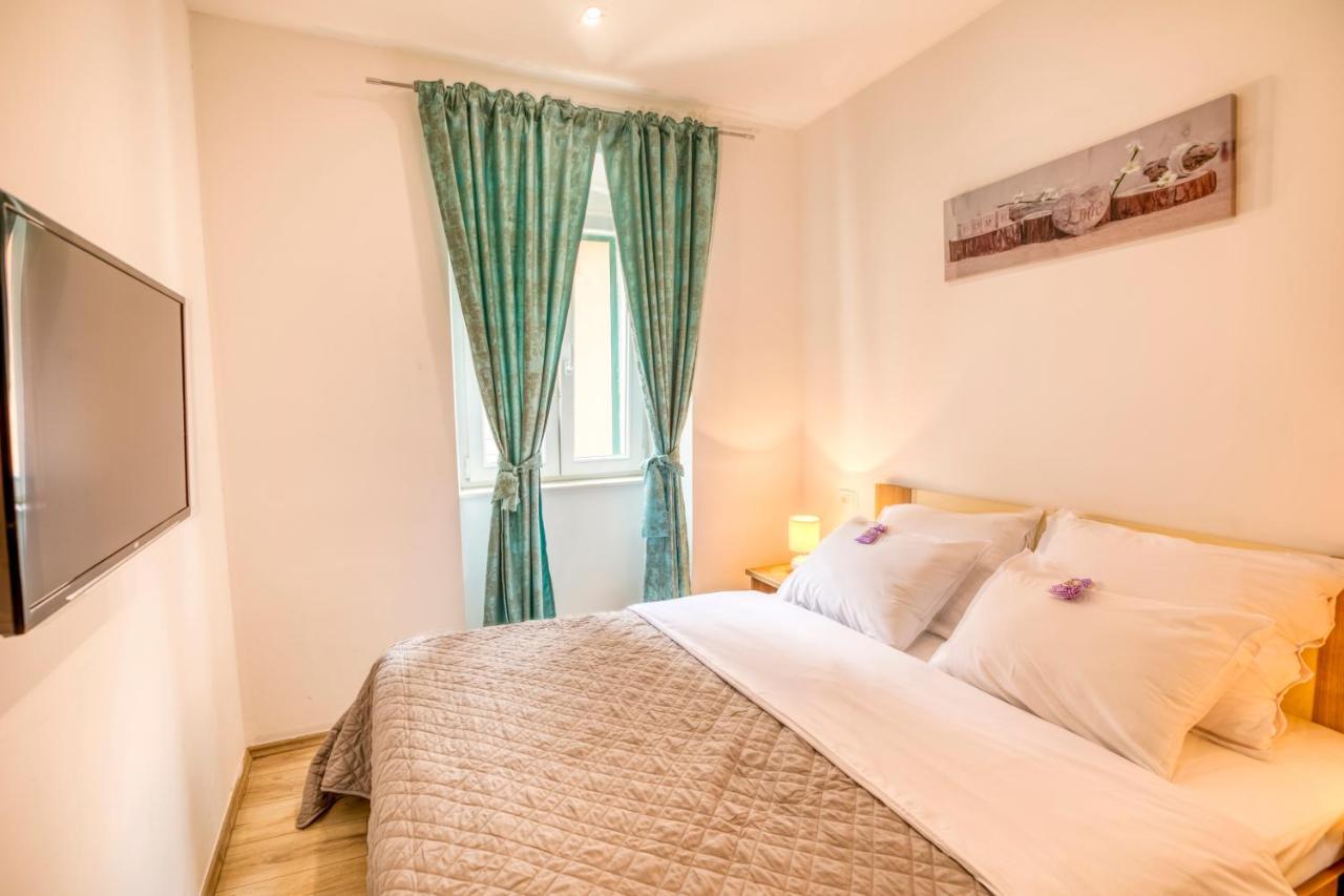 Apartment Grace, Feel At Home - Away From Home Split Extérieur photo