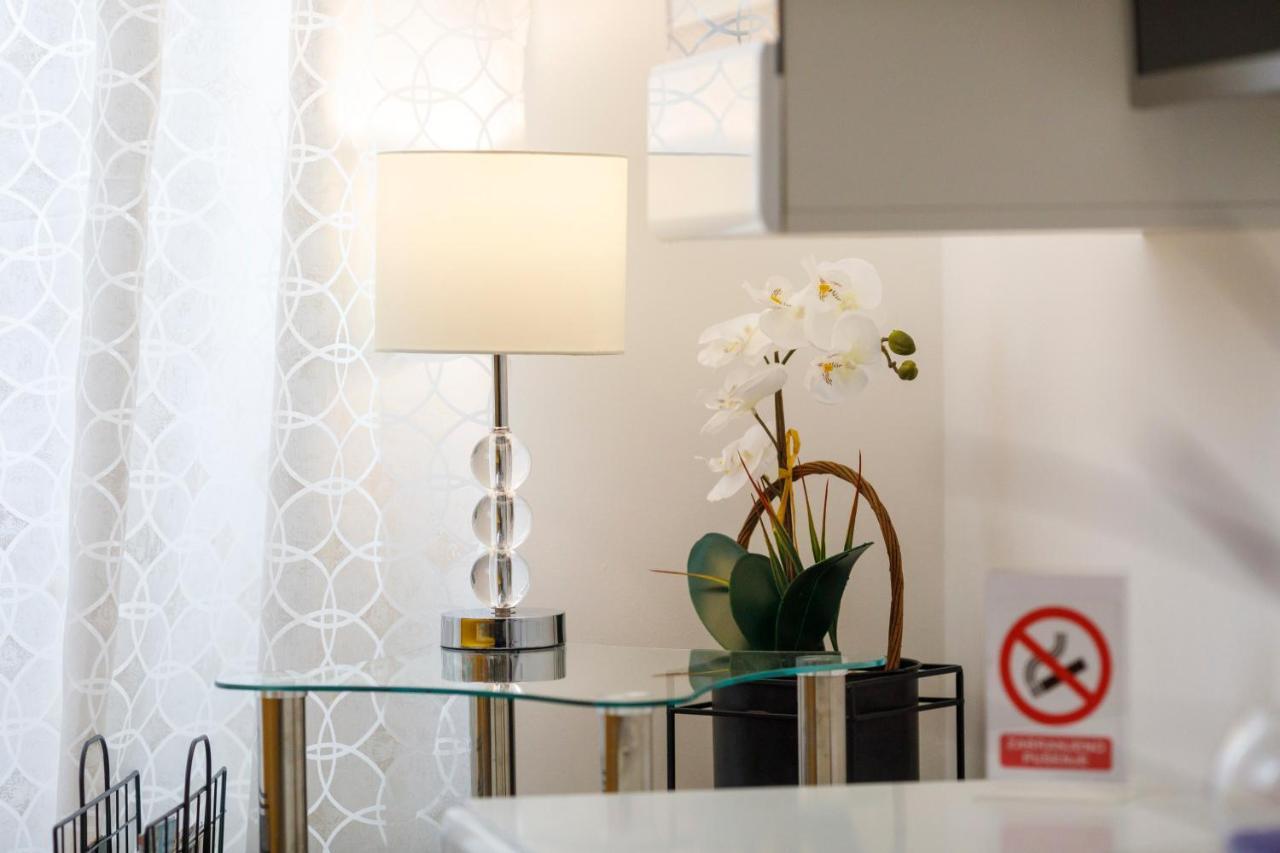 Apartment Grace, Feel At Home - Away From Home Split Extérieur photo