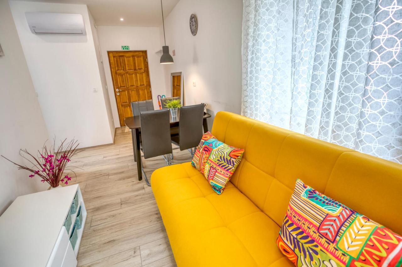 Apartment Grace, Feel At Home - Away From Home Split Extérieur photo